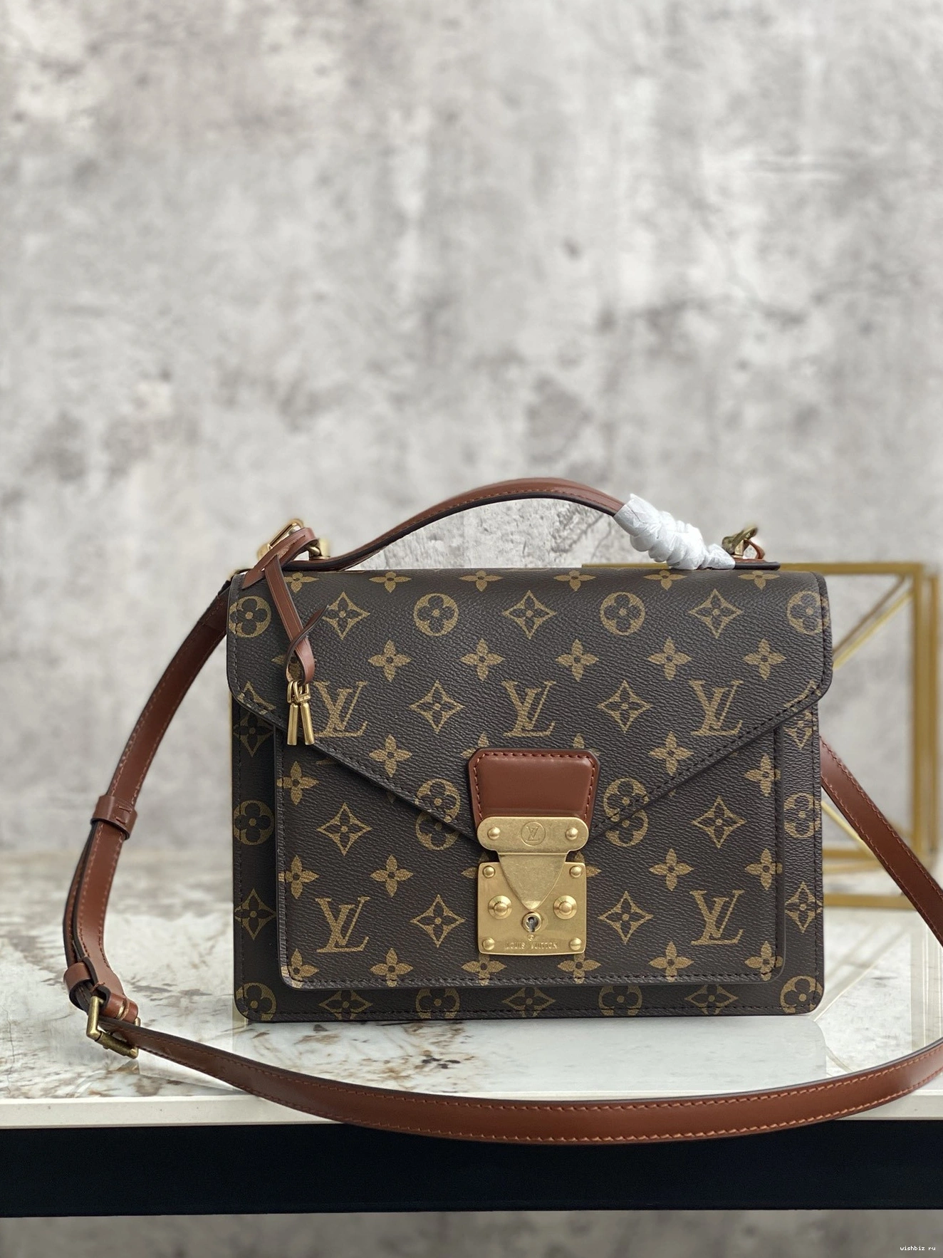 WIS MONCEAU VUITTON LOUIS 1222